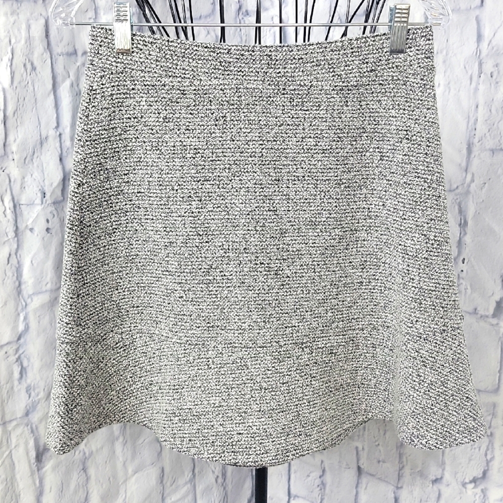 Black‎ and White Mini Skirt with Bold Style